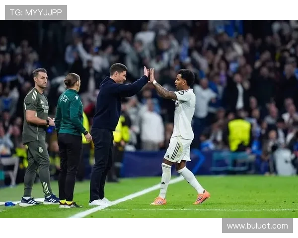 马卡报道皇马更衣室气氛紧张球员与阿隆索理念不合引发担忧